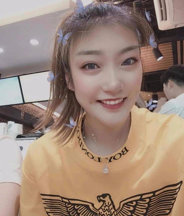对于拜仁而言，他们渴望从球员身上获取利润，以确保俱乐部的长远发展，皇马方面则相信拜仁会愿意谈判一个合理的价格，尤其是在球员仅剩一年合同的情况下。